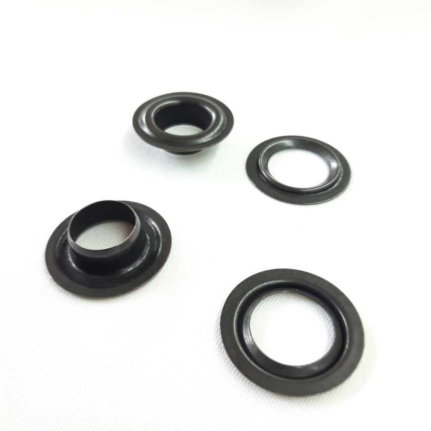 Eyelet with washer - 16 mm