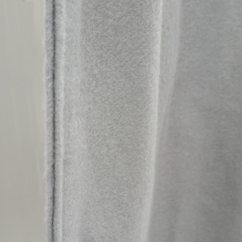 Akustikvorhang M600 - 31% Dämpfung, mit Ösen |  10 Farben