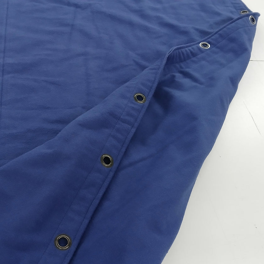 Akustiikkaverho M900 - 58 % äänenvaimennus, silmukoilla | 10 väriä